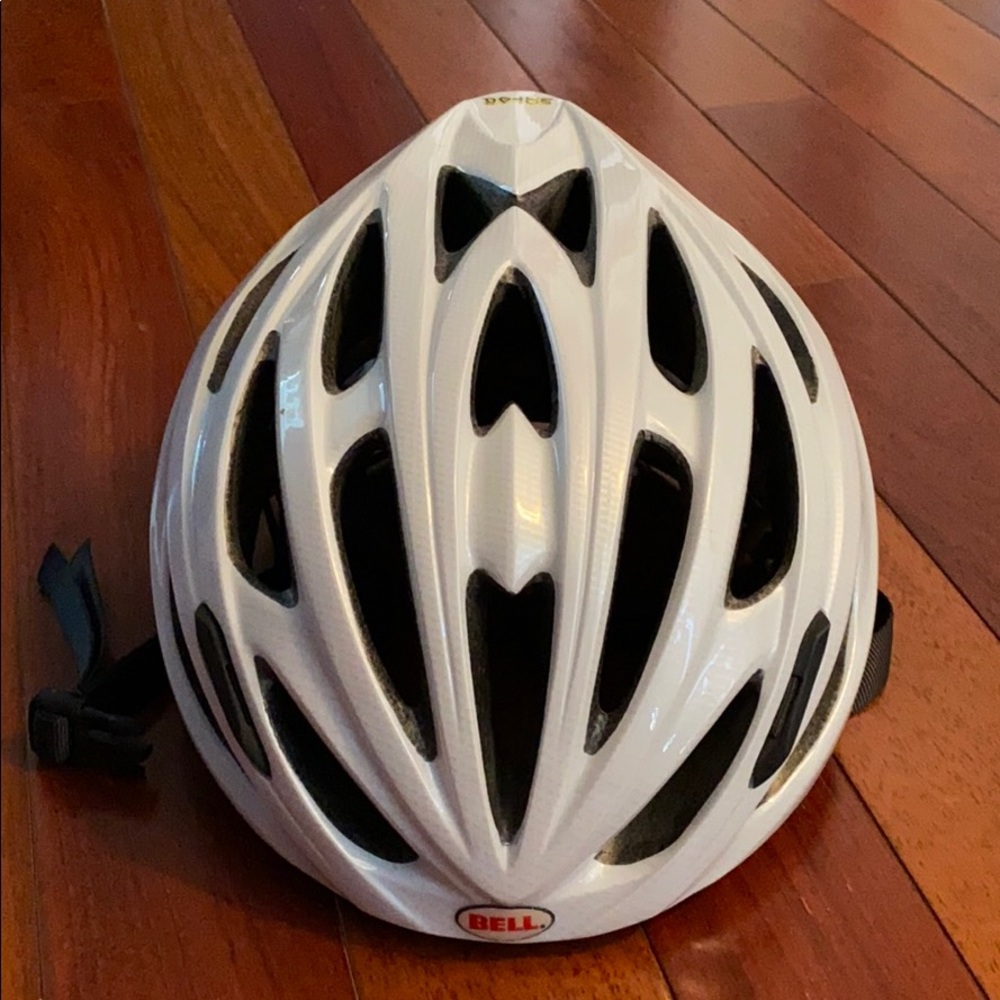 Bell bicycle helmet
